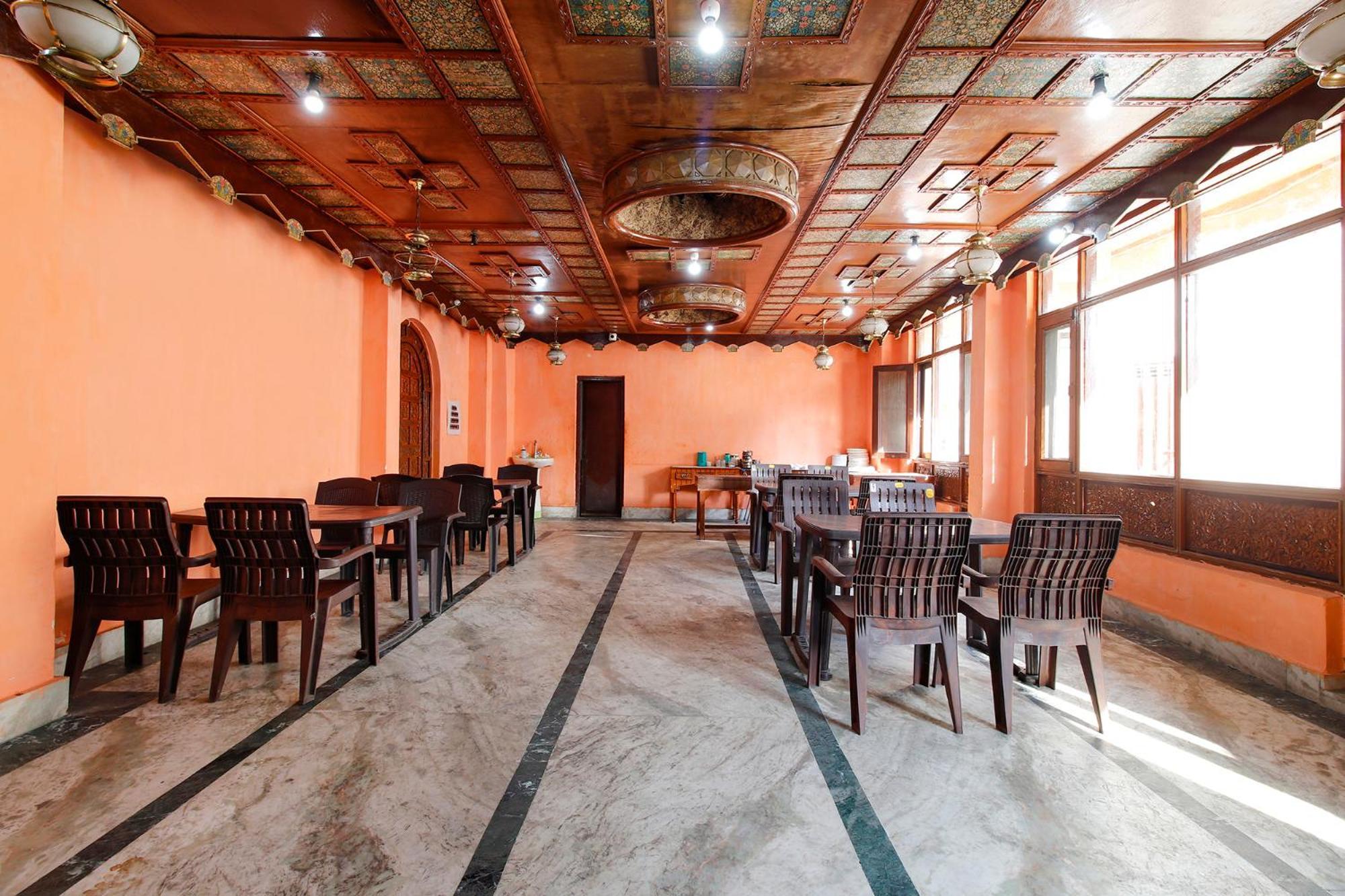 Fabhotel Kashmir Hilltown Durgjan Eksteriør bilde