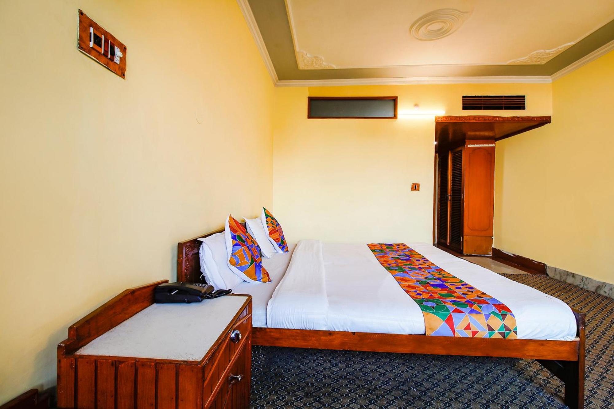 Fabhotel Kashmir Hilltown Durgjan Eksteriør bilde